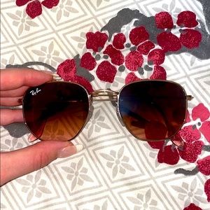 AUTHENTIC RAYBAN SUNGLASSES